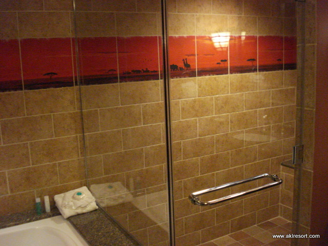One bedroom shower